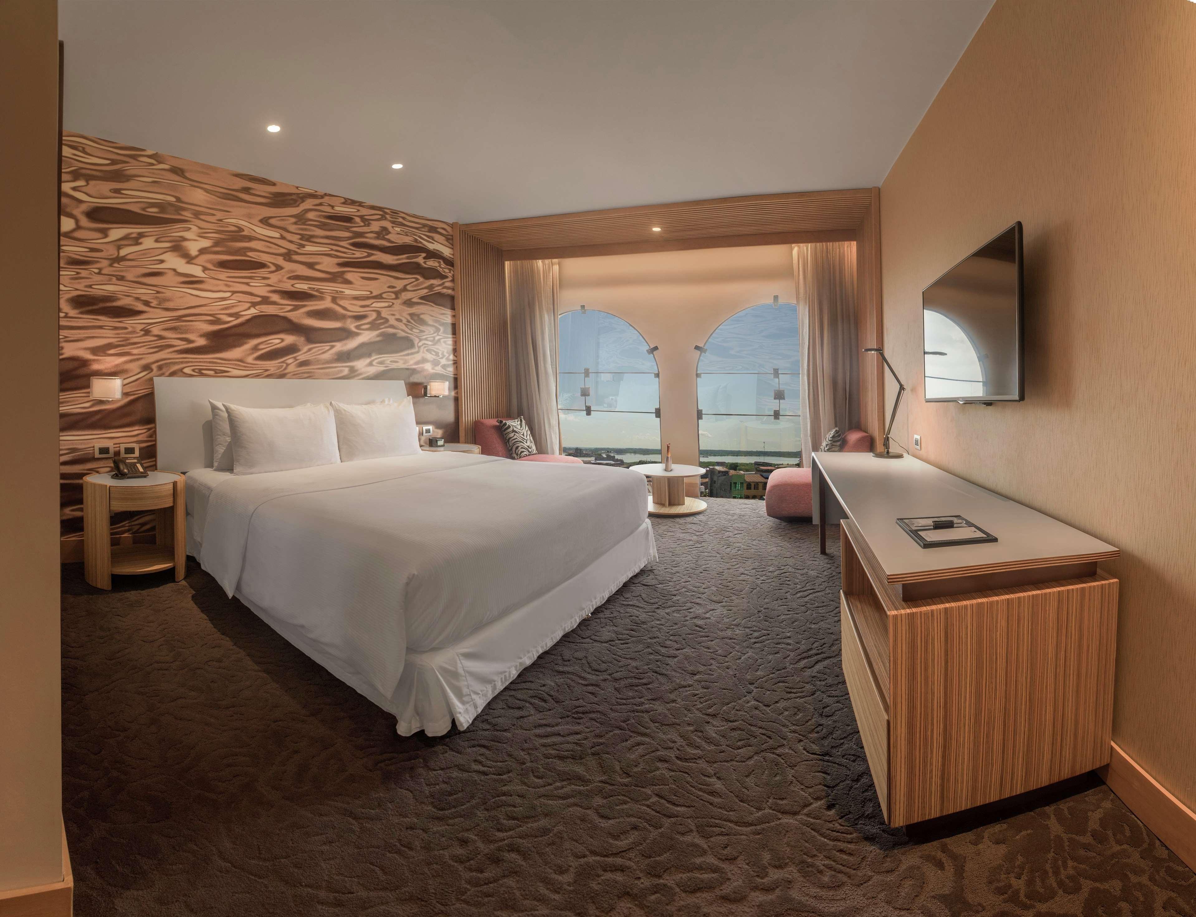 Doubletree By Hilton Iquitos Hotel Bagian luar foto