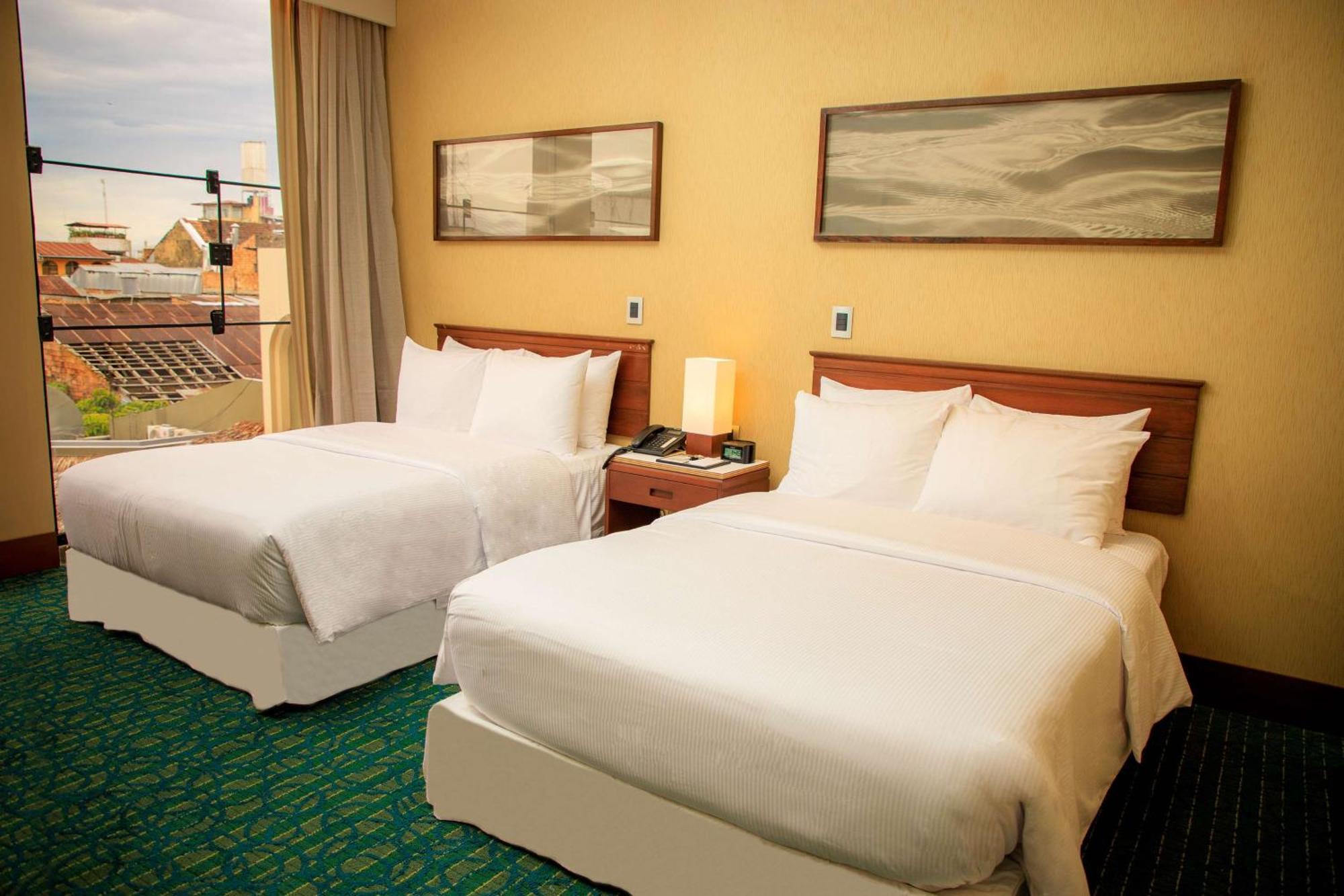 Doubletree By Hilton Iquitos Hotel Bagian luar foto
