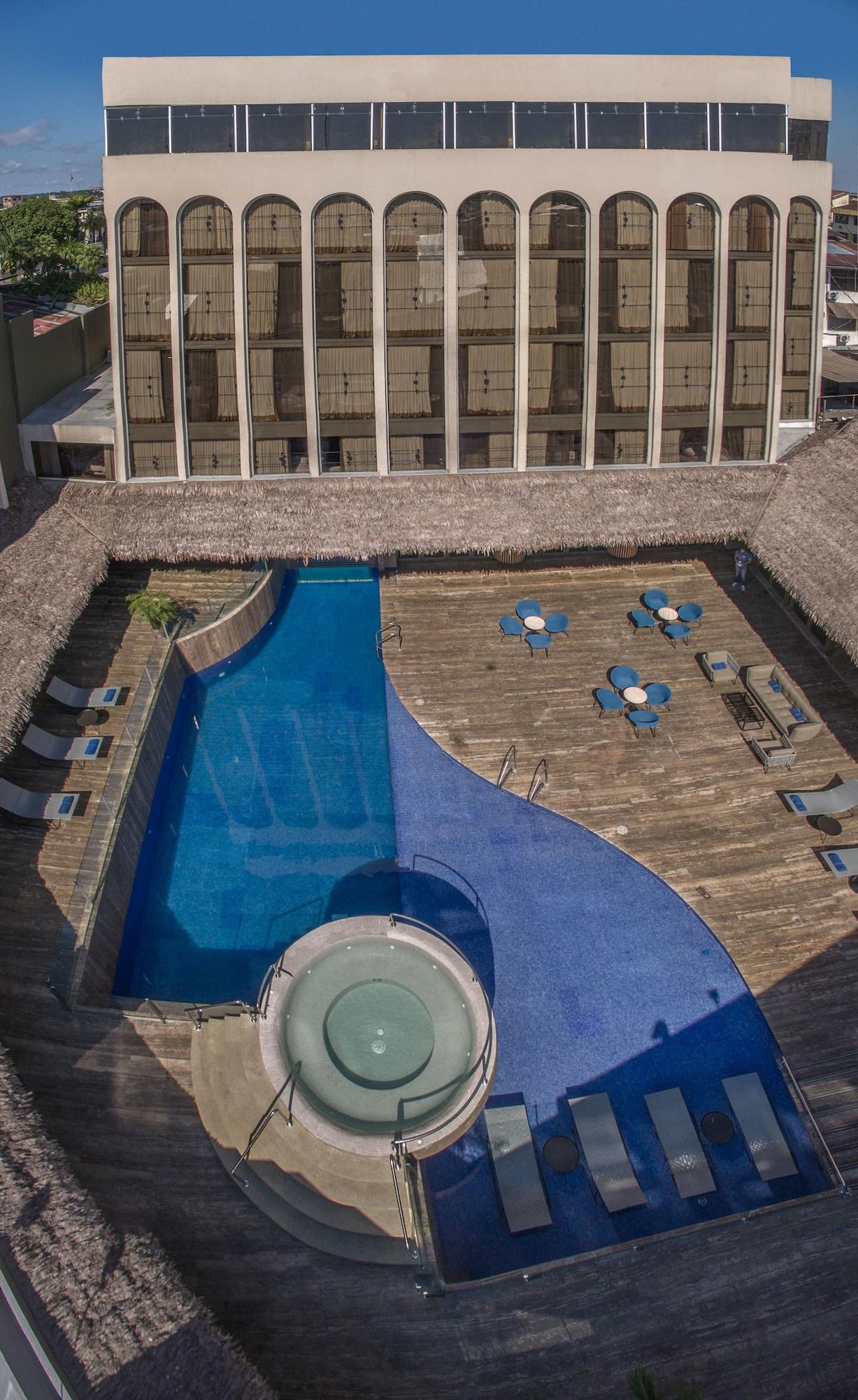 Doubletree By Hilton Iquitos Hotel Bagian luar foto