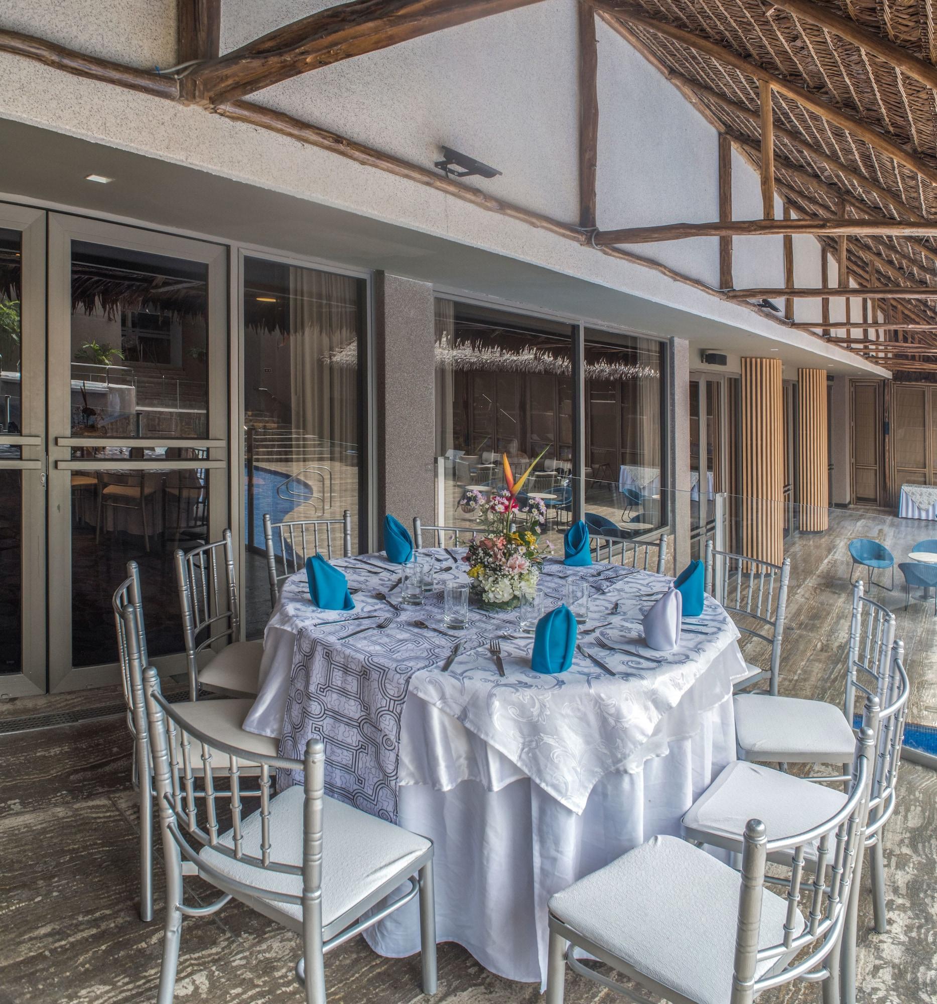 Doubletree By Hilton Iquitos Hotel Bagian luar foto